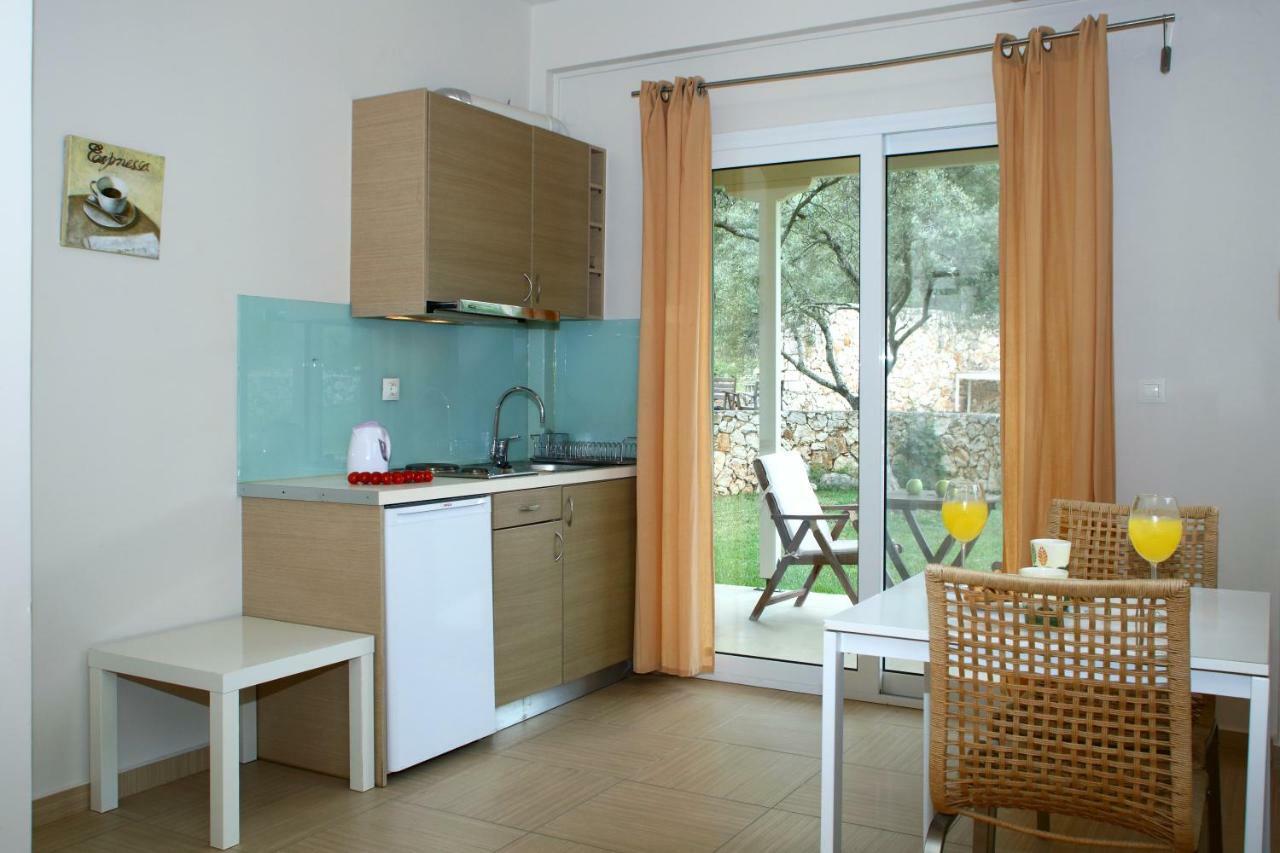 Villa Maria Tsoukaládhes Extérieur photo